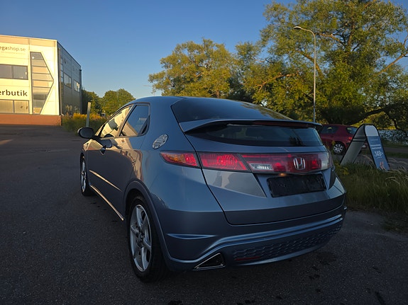 Honda Civic 7 of 16