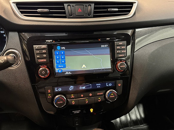 Nissan X-Trail 21 of 27