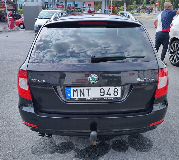 Skoda Superb 4 of 7