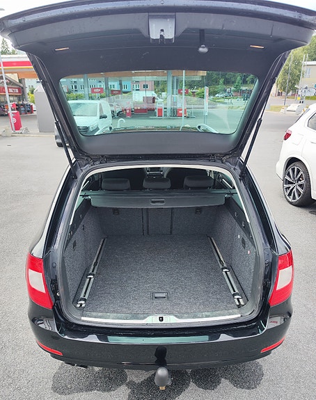 Skoda Superb 7 of 7
