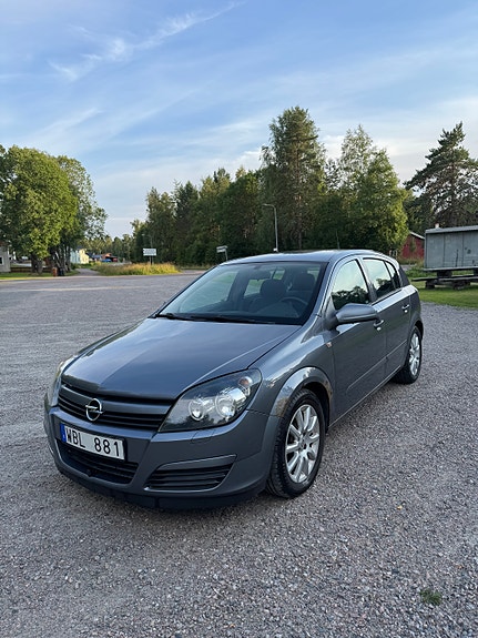 Opel Astra 6 of 13