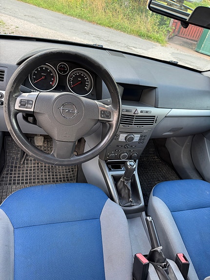 Opel Astra 7 of 13