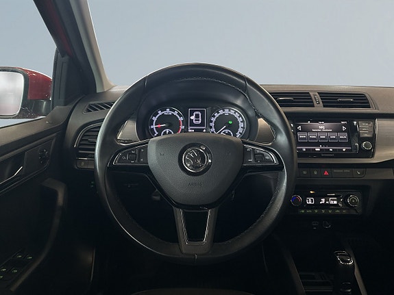 Skoda Fabia 9 of 18