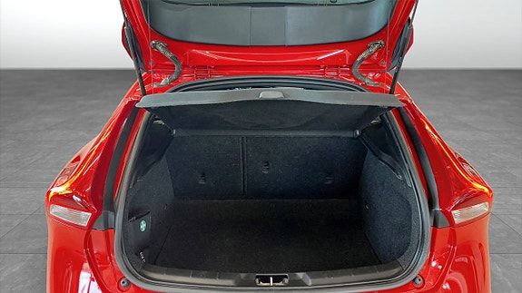 Volvo V40 10 of 20