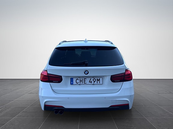 BMW 335d 8 of 18