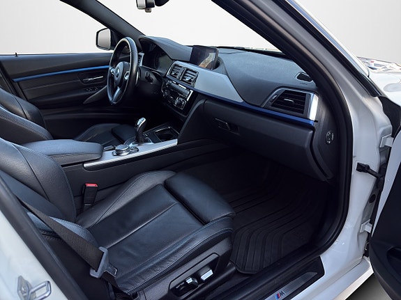 BMW 335d 10 of 18