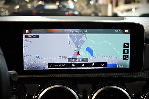 Mercedes-Benz A220 22 of 27