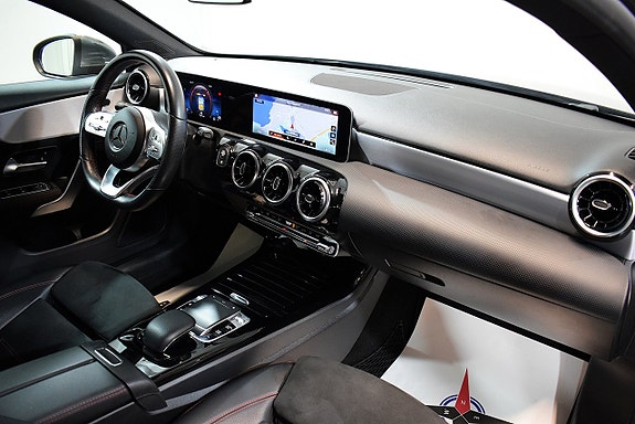 Mercedes-Benz A220 16 of 27