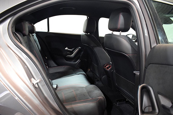 Mercedes-Benz A220 25 of 27