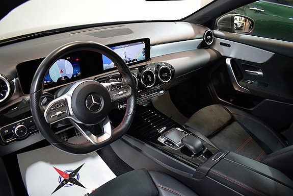 Mercedes-Benz A220 8 of 27