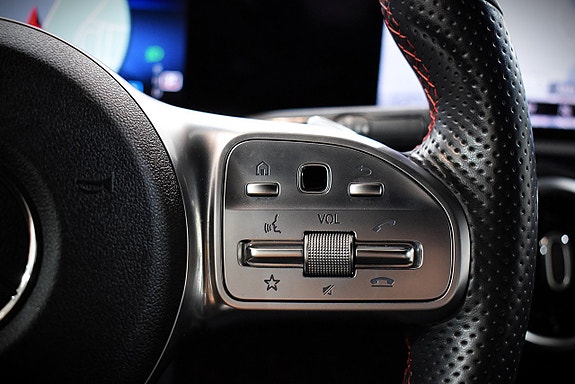 Mercedes-Benz A220 12 of 27