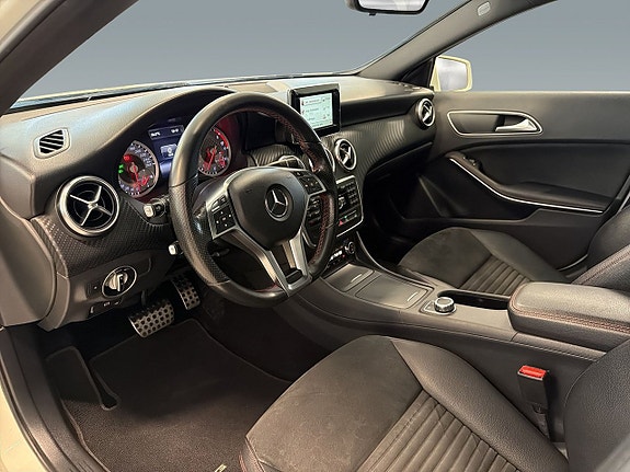 Mercedes-Benz A200 d 4 of 18