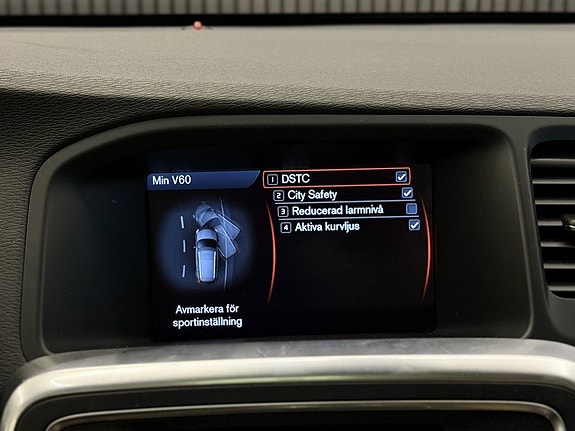 Volvo V60 24 of 26