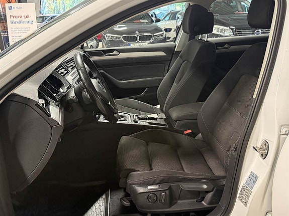 Volkswagen Passat 6 of 10