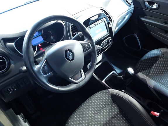 Renault Captur 8 of 9