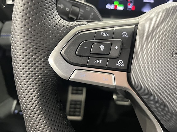 Volkswagen Tiguan 14 of 19