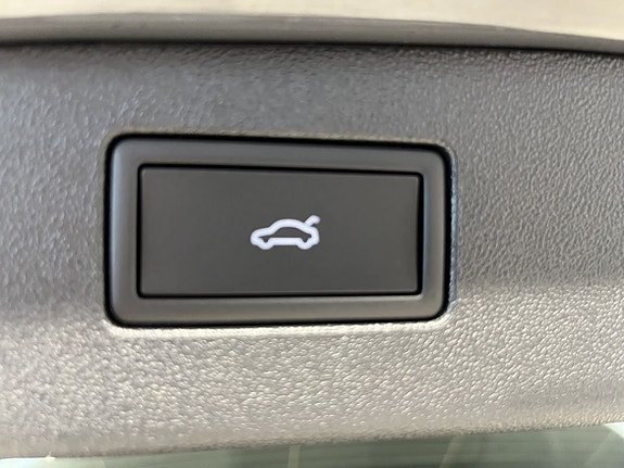 Volkswagen Tiguan 18 of 19
