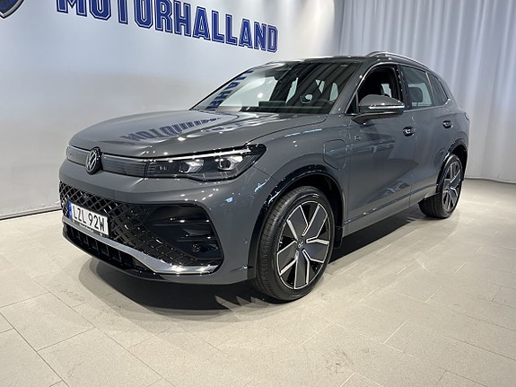 Volkswagen Tiguan 3 of 19