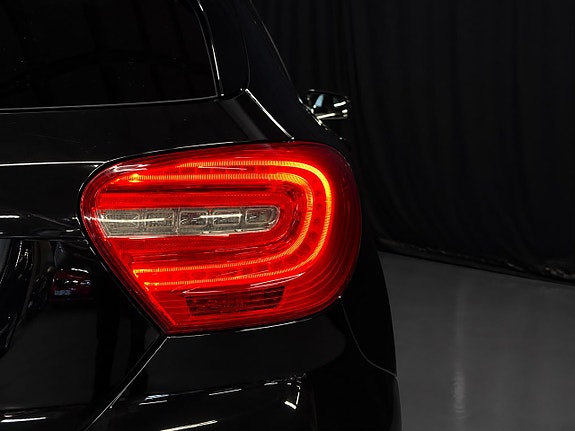 Mercedes-Benz A200 8 of 28