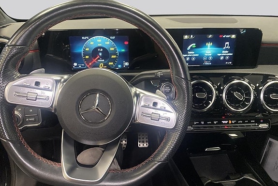 Mercedes-Benz A180 7 of 16