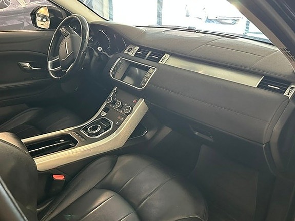 Land Rover Range Rover Evoque 11 of 12