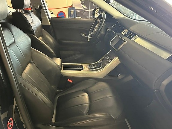 Land Rover Range Rover Evoque 10 of 12