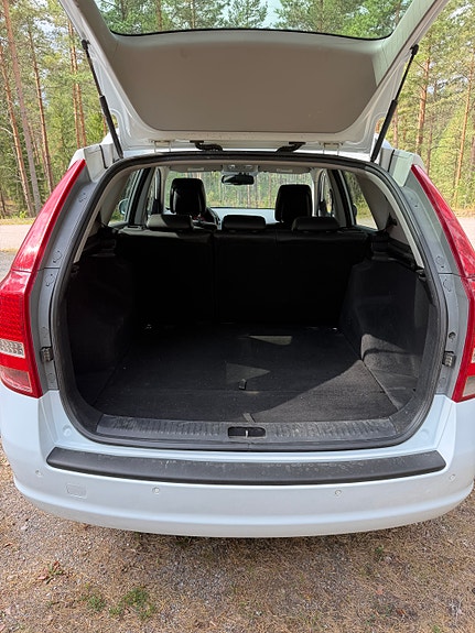 Kia Ceed 8 of 8