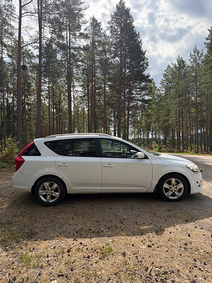 Kia Ceed 7 of 8