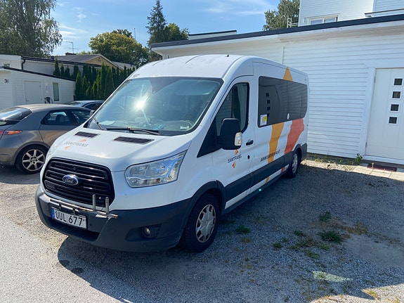 Ford Transit 2 of 8