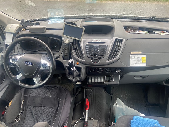Ford Transit 6 of 8