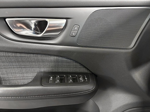 Volvo V60 21 of 21