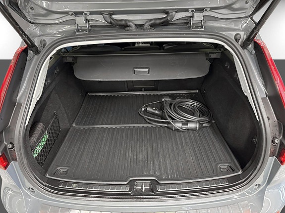 Volvo V60 14 of 21