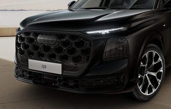 Audi Q9 2 of 6