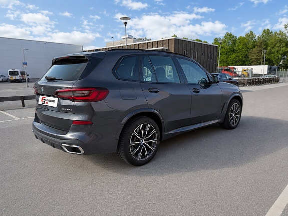 BMW X5 5 of 24