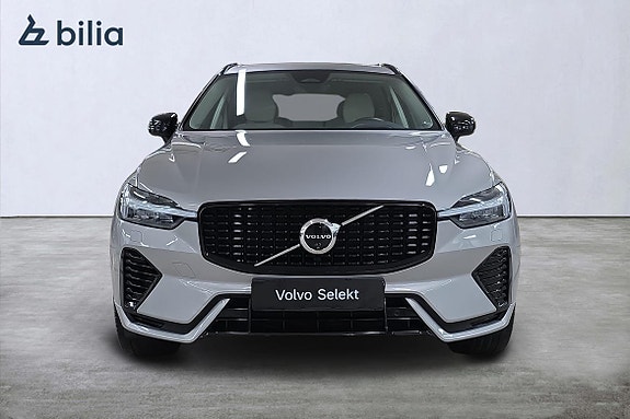 Volvo XC60 11 of 30