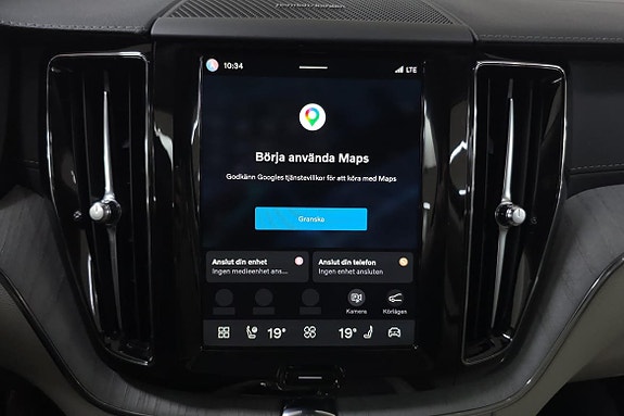 Volvo XC60 14 of 30