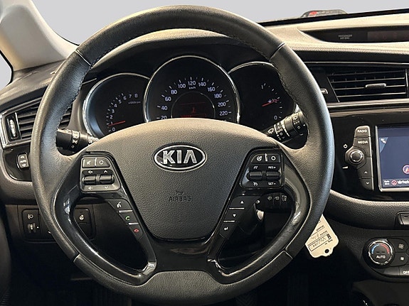 Kia Ceed 15 of 18