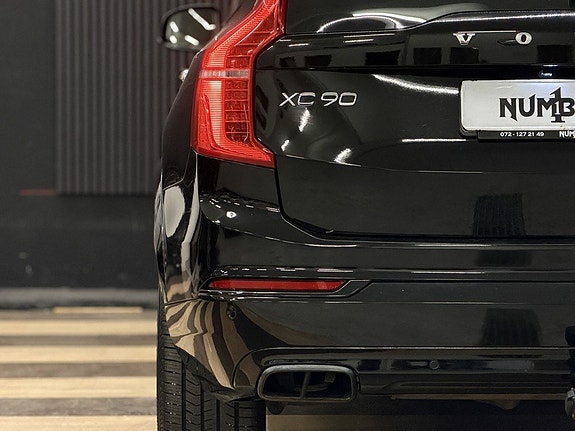 Volvo XC90 9 of 27