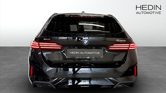 BMW 530e 7 of 13