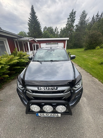 Isuzu D-max 2 of 11