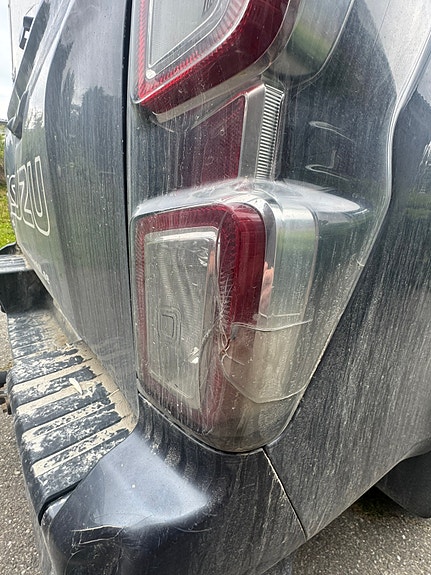 Isuzu D-max 4 of 11