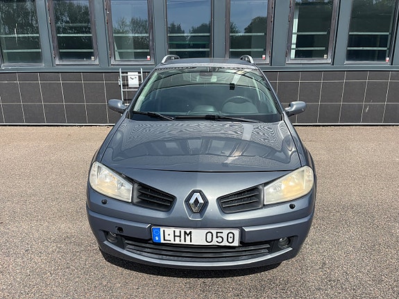 Renault Megane 3 of 23