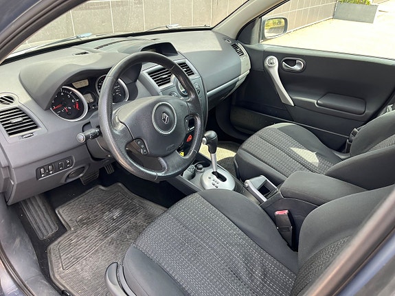 Renault Megane 15 of 23