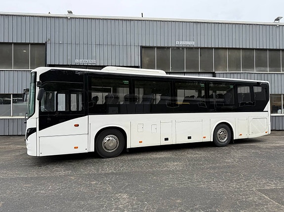 Volvo 8900 - 4 bussar tillgängliga! 3 of 12