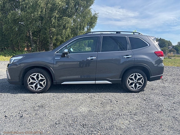 Subaru Forester 8 of 30