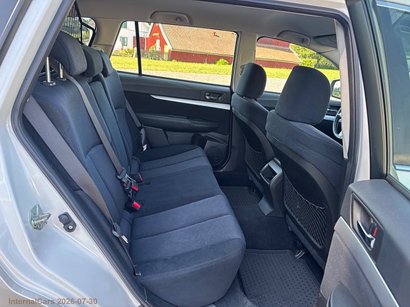 Subaru Outback 17 of 30