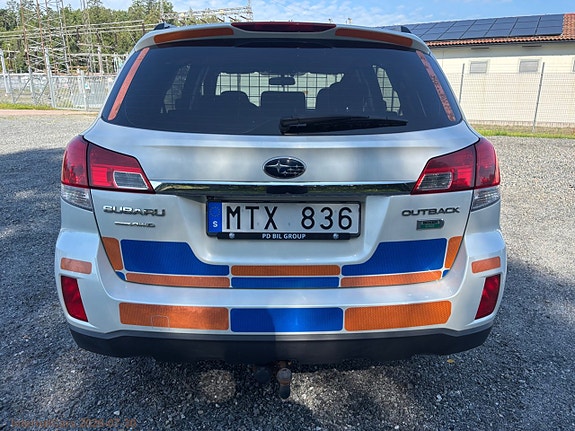 Subaru Outback 6 of 30
