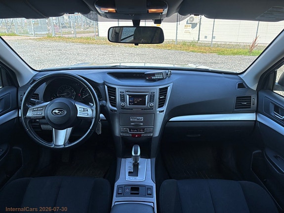 Subaru Outback 11 of 30