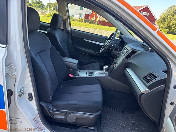 Subaru Outback 15 of 30