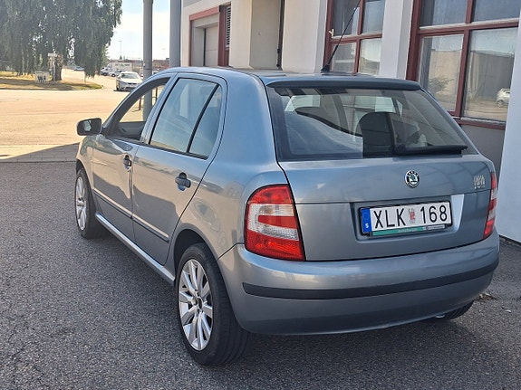 Skoda Fabia 4 of 8